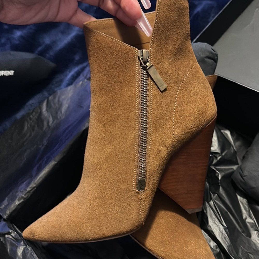 Saint Laurent Niki bootie